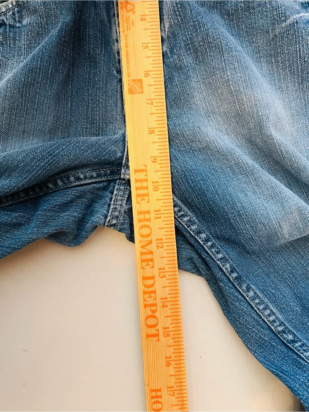 Classic Straight Men’s Jeans in Medium Blue Wash